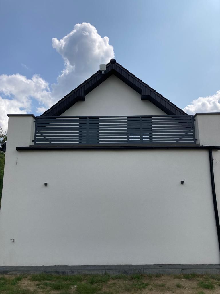 Balustrada balkonowa szczyt