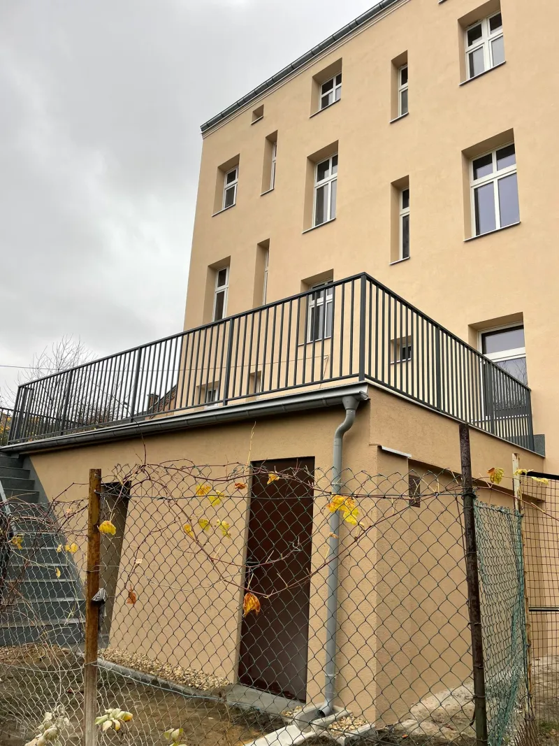 Balustrady tarasowe w kamienicy
