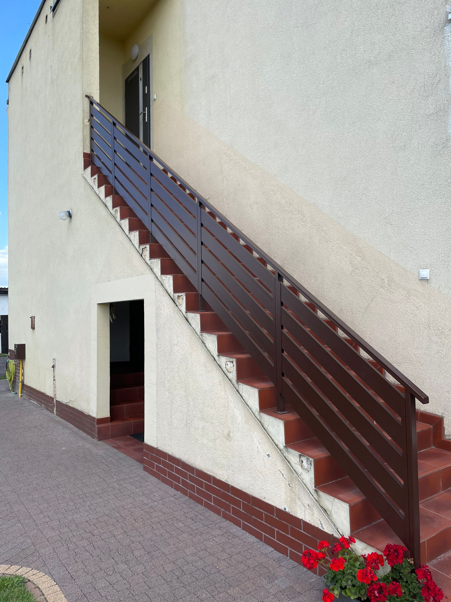 Poręcz schodowa brązowa