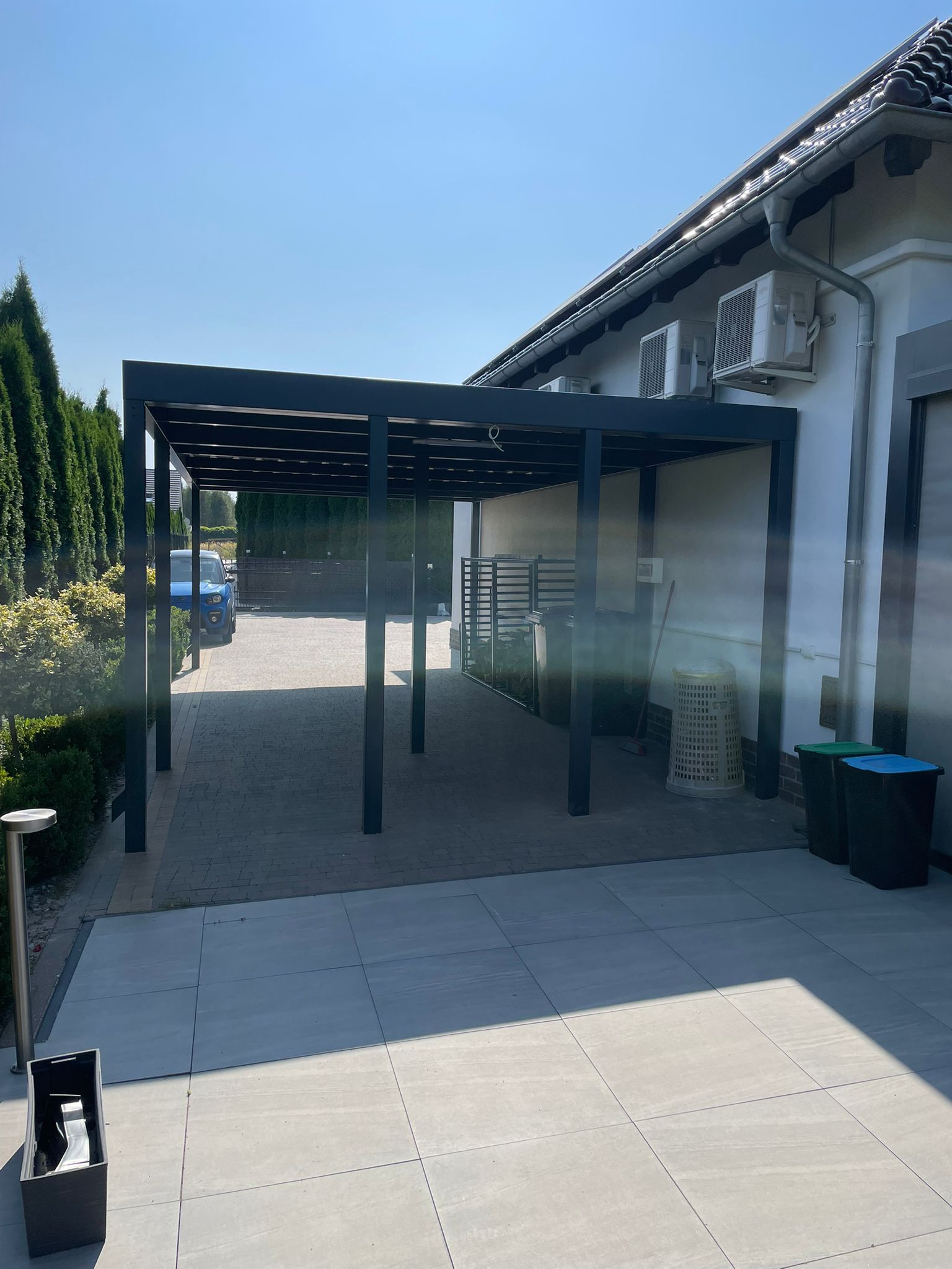 Carport z zadaszeniem