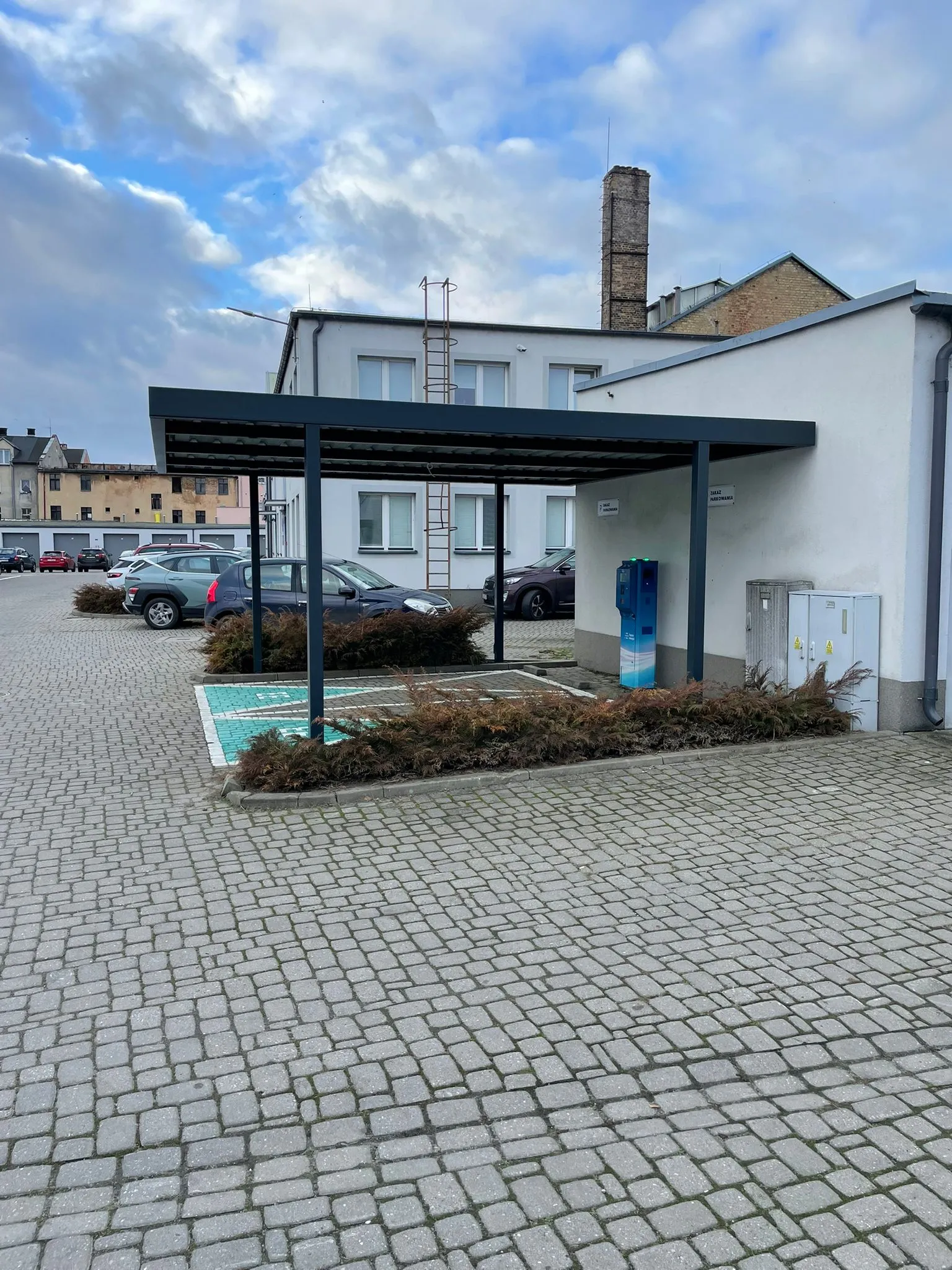 Wiata garażowa carport stalowy wnętrze antracyt - realizacja okolice Gorzowa | Stalowy Bechta